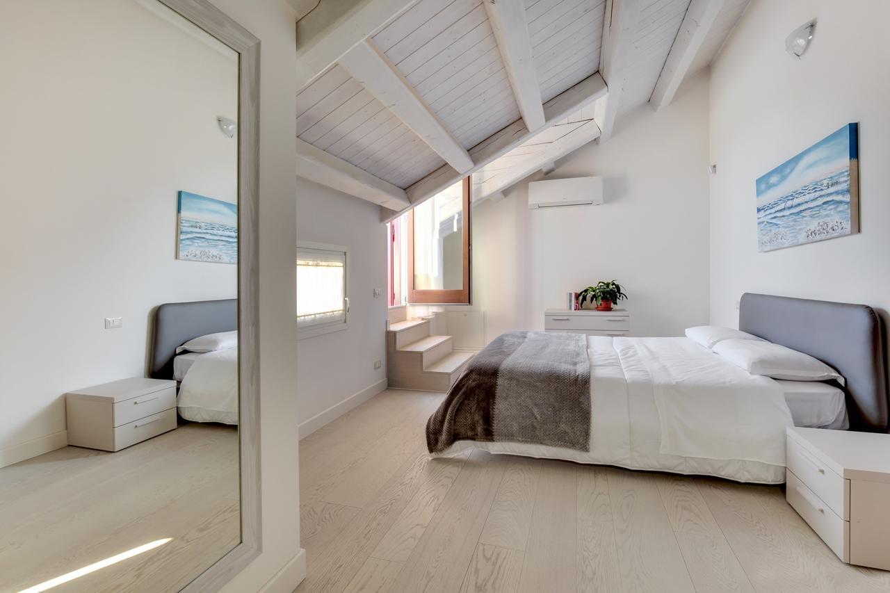 Residence La Fontaine ヴェネツィア・リド島 エクステリア 写真